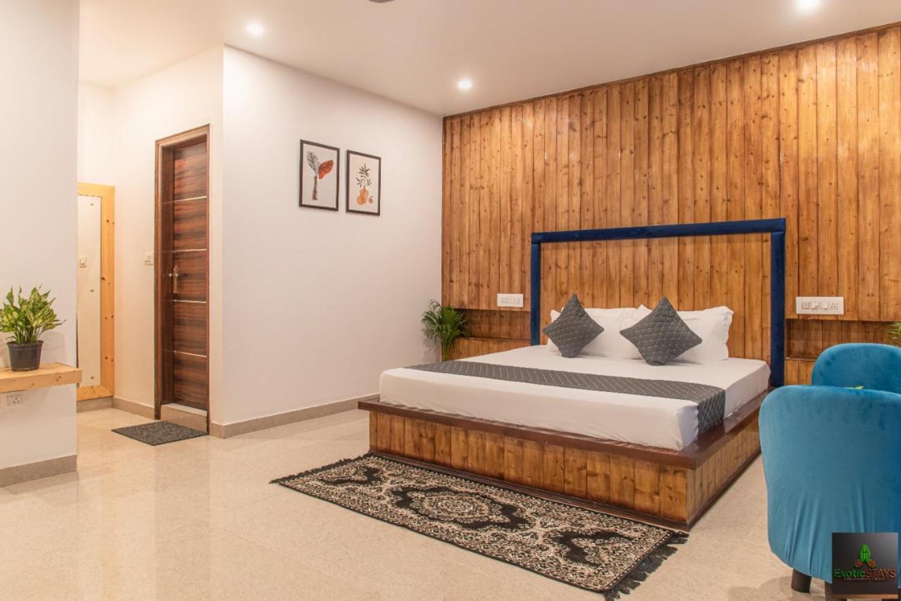 The Hillside Inn Kasauli By Exotic Stays Exteriér fotografie