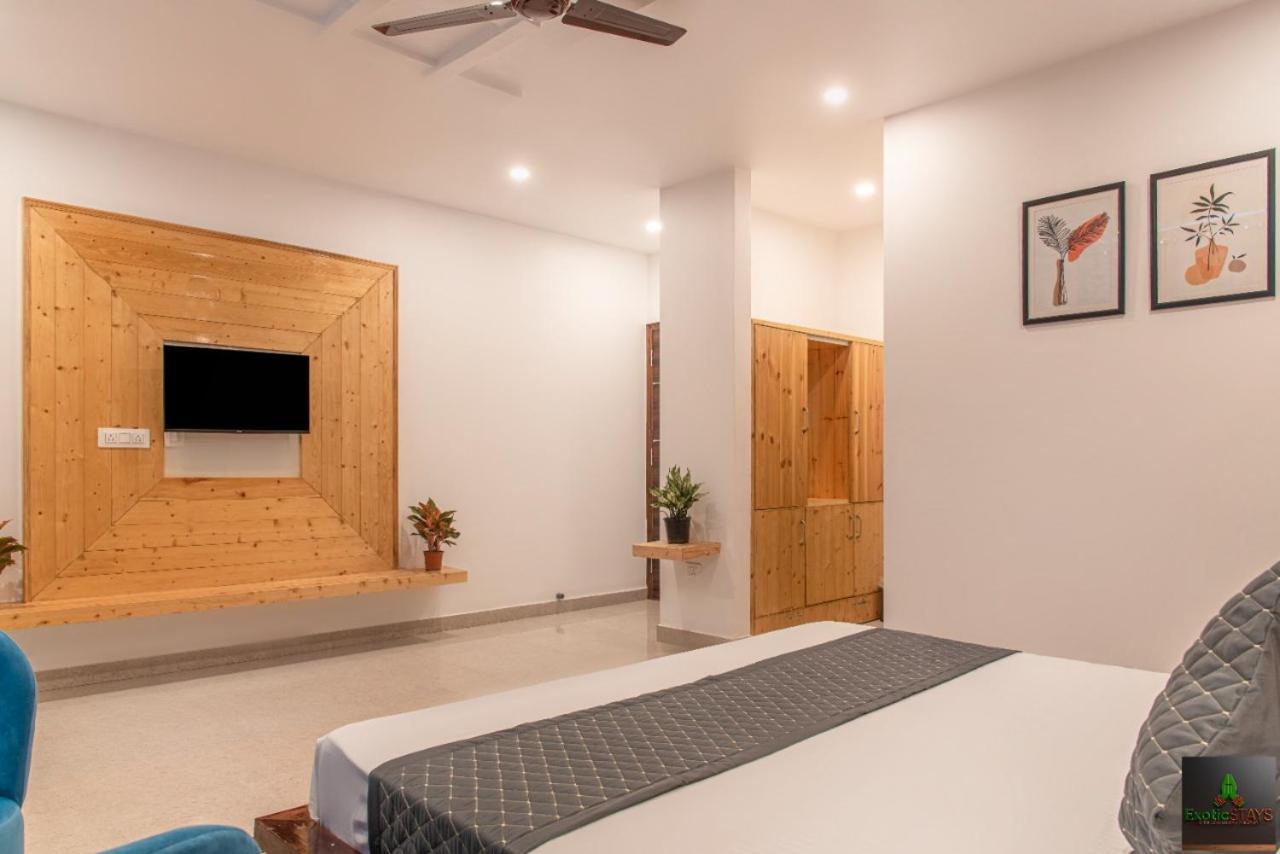 The Hillside Inn Kasauli By Exotic Stays Exteriér fotografie