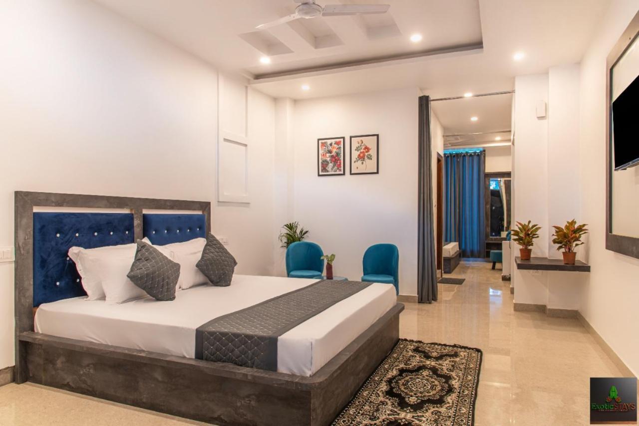 The Hillside Inn Kasauli By Exotic Stays Exteriér fotografie